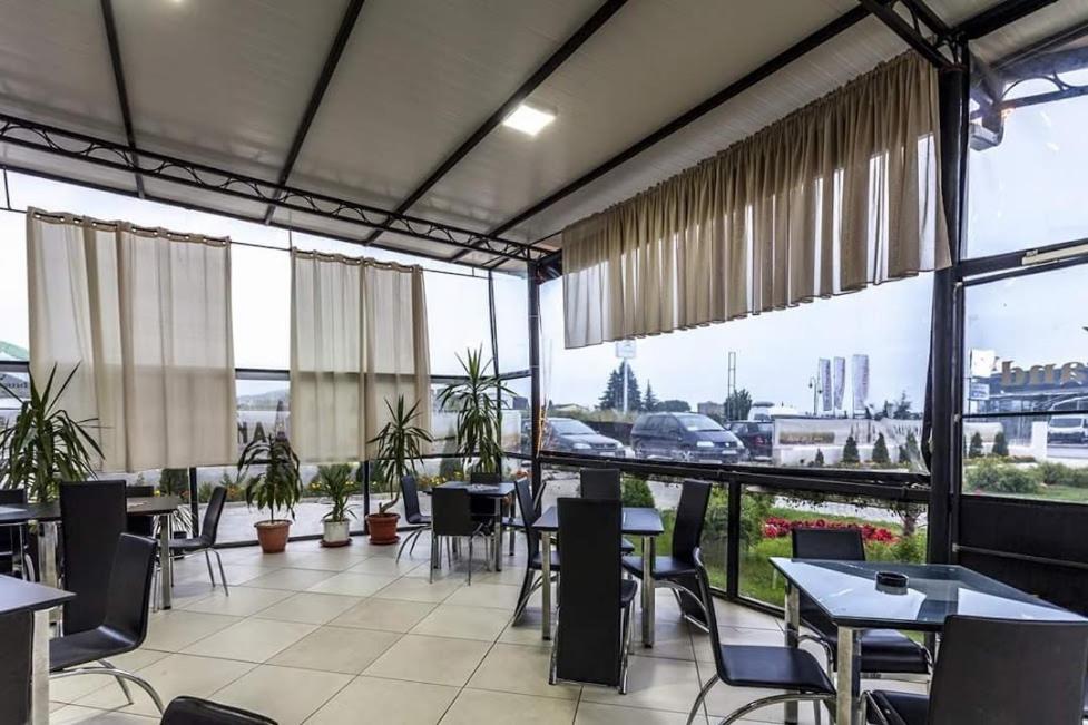 Villa Grand Bitola Exteriér fotografie